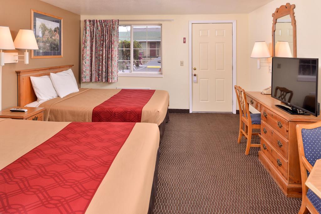 Corvallis Budget Inn Szoba fotó